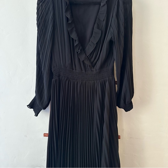 Sezane Tal Dress - Black (EUC, (FR 36 / US 4) - Picture 6 of 9